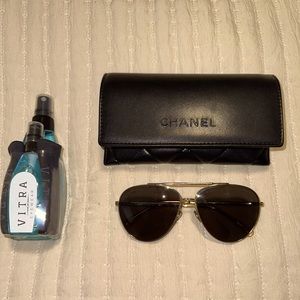 CHANEL Light Ribbon Aviator Sunglasses in Shiny Gold